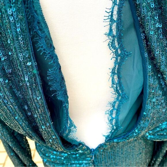 Jonathan Simkhai Sequin Gown Size 6 - Picture 12 of 14